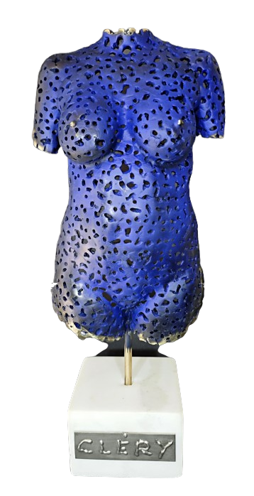 Manik bleu en bronze patine bleu. Pascal Cléry sculpture.