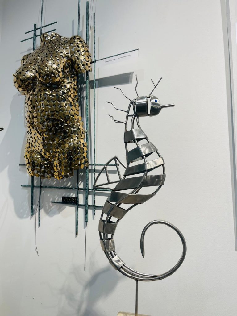 Exposition Espace Saint-Nazaire - Sanary Sur Mer - 2026 - Cléry sculpture inox et bronze