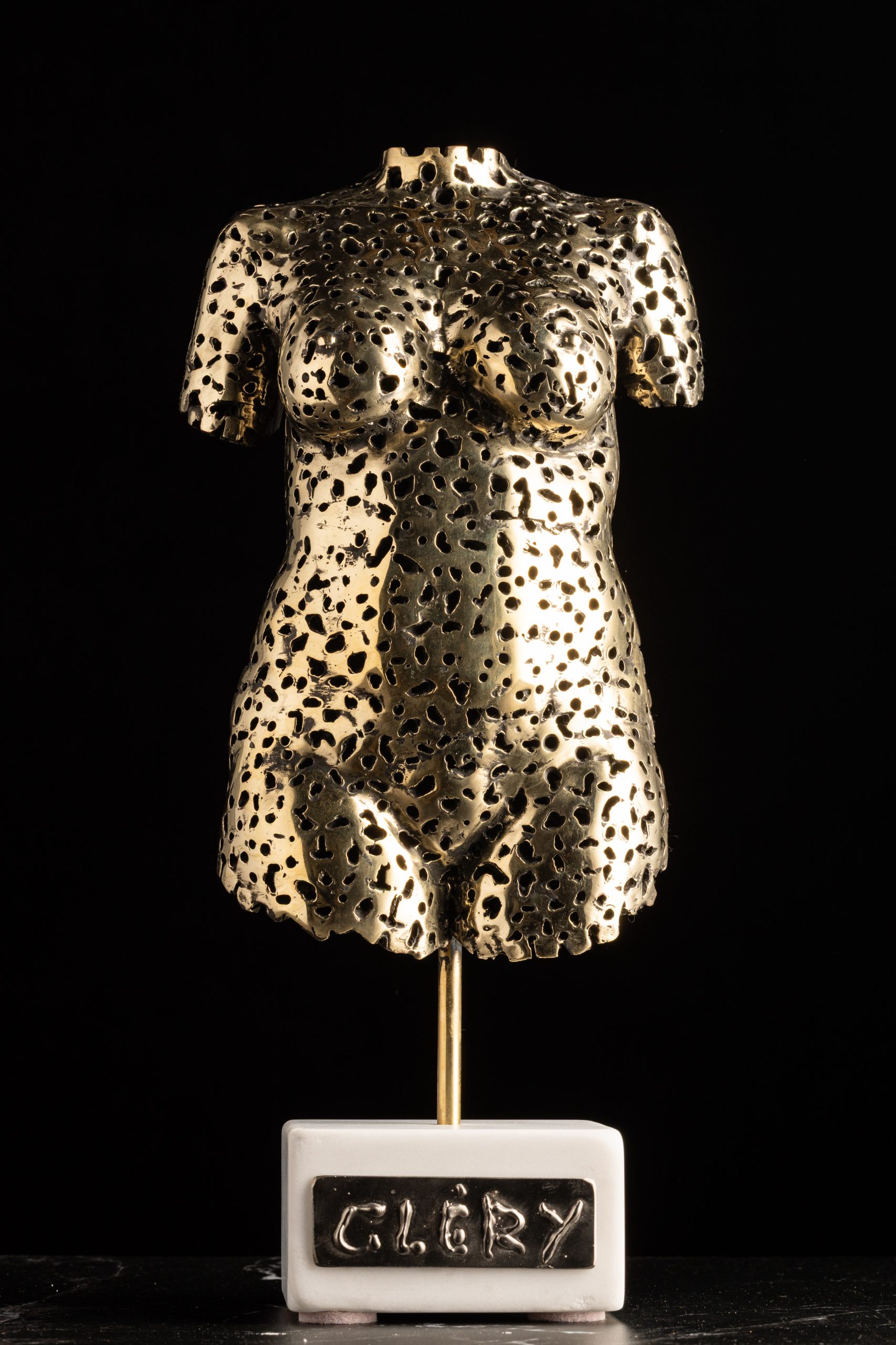 Pascal Cléry Nevadart Magazine Sculpture en inox et en bronze